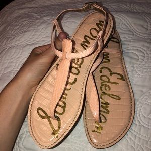 SAM EDELMAN blush sandal